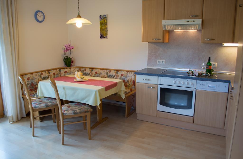 Ferienwohnung Biechl-Hauser Doris Sankt Ulrich am Pillersee Kamer foto